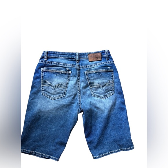 BKE Buckle Tyler 12" Stretch Short Men’s Sz 32 5 PKT Denim Casual Jorts - Picture 2 of 4